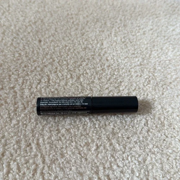 Clinique High Impact Mascara - Black - Picture 4 of 6